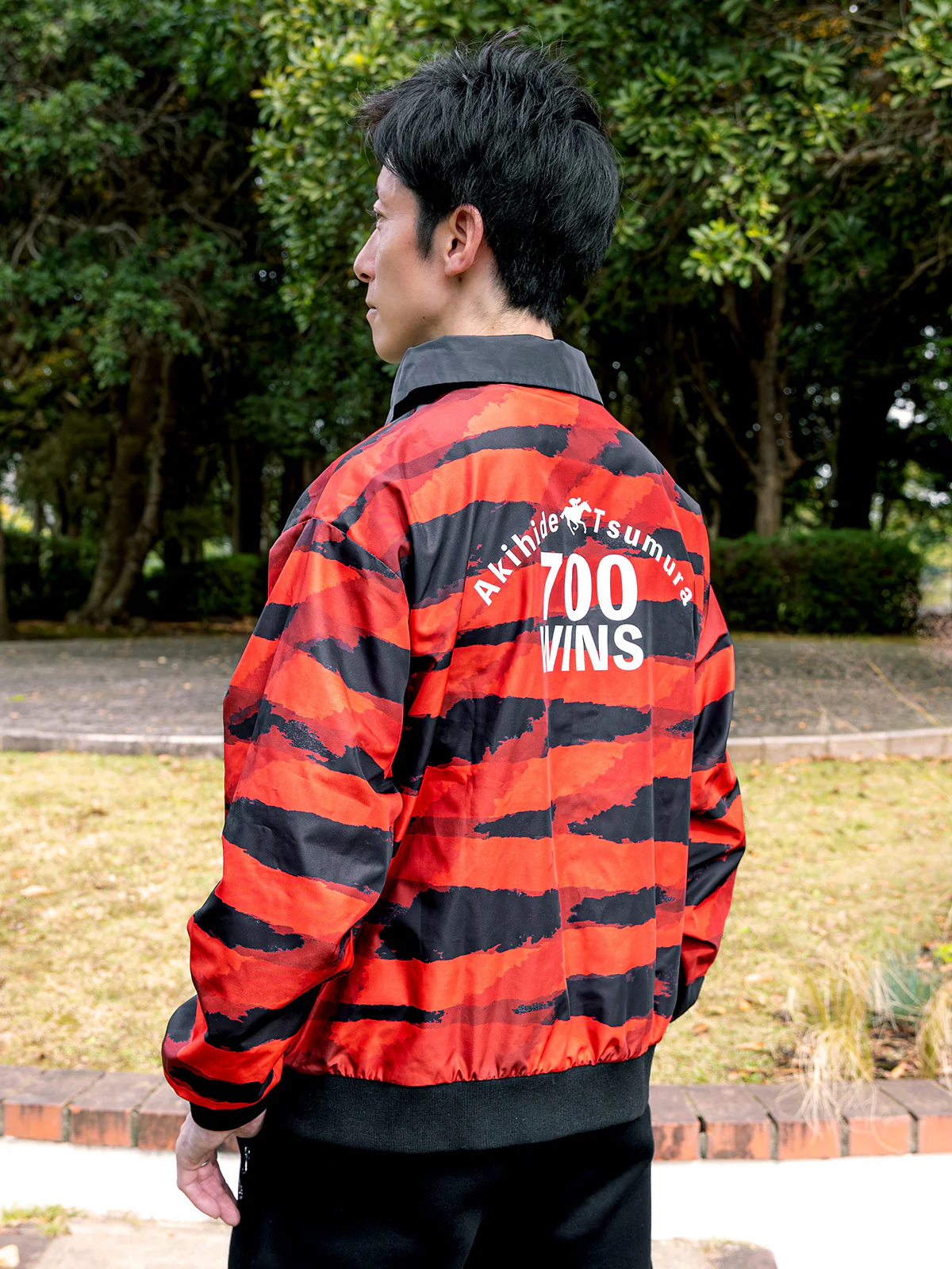 津村明秀騎手700勝メモリアル・ブルゾン - Image 3