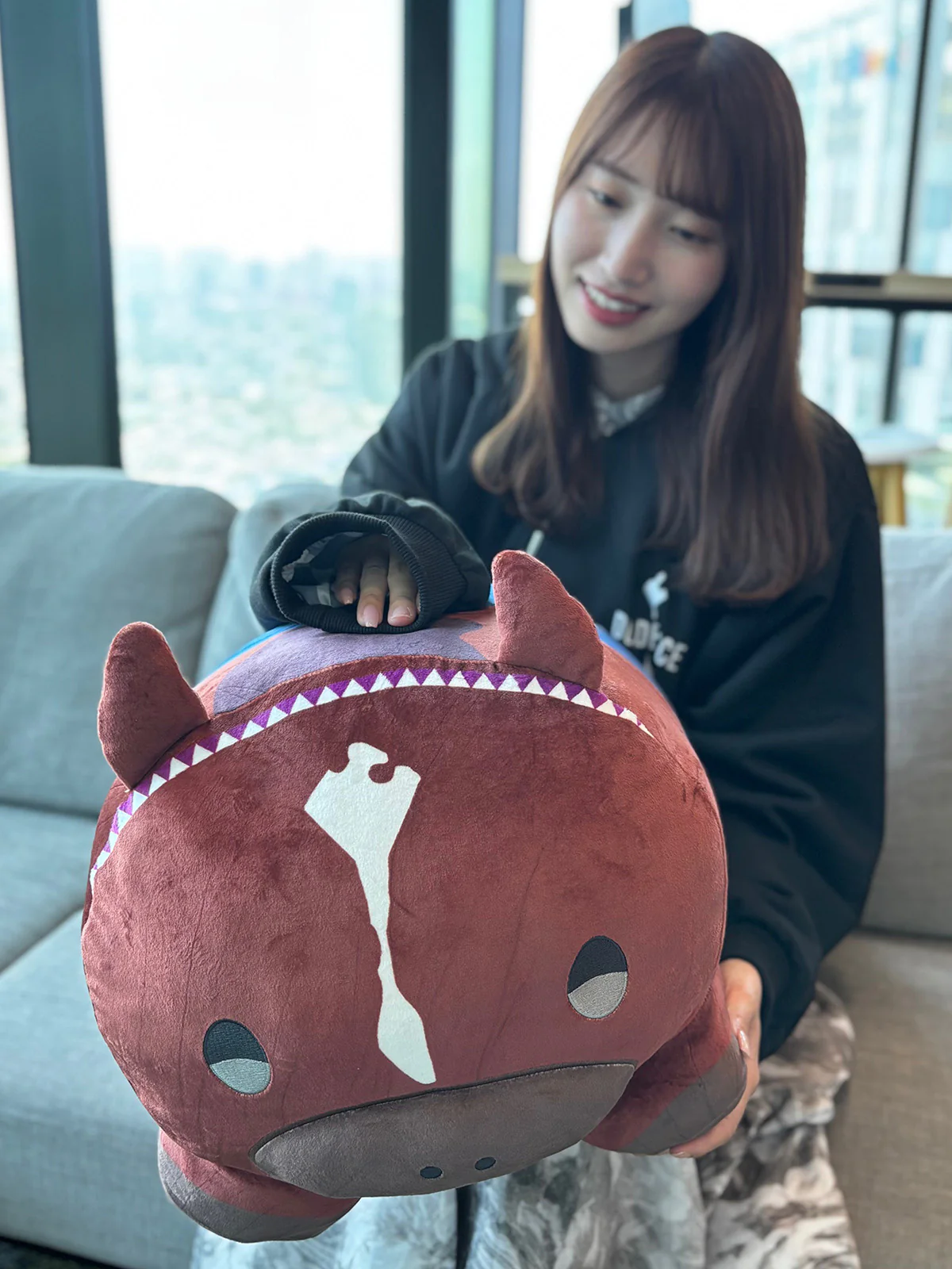 ドウデュース・もちもちぬいぐるみクッション - Image 4