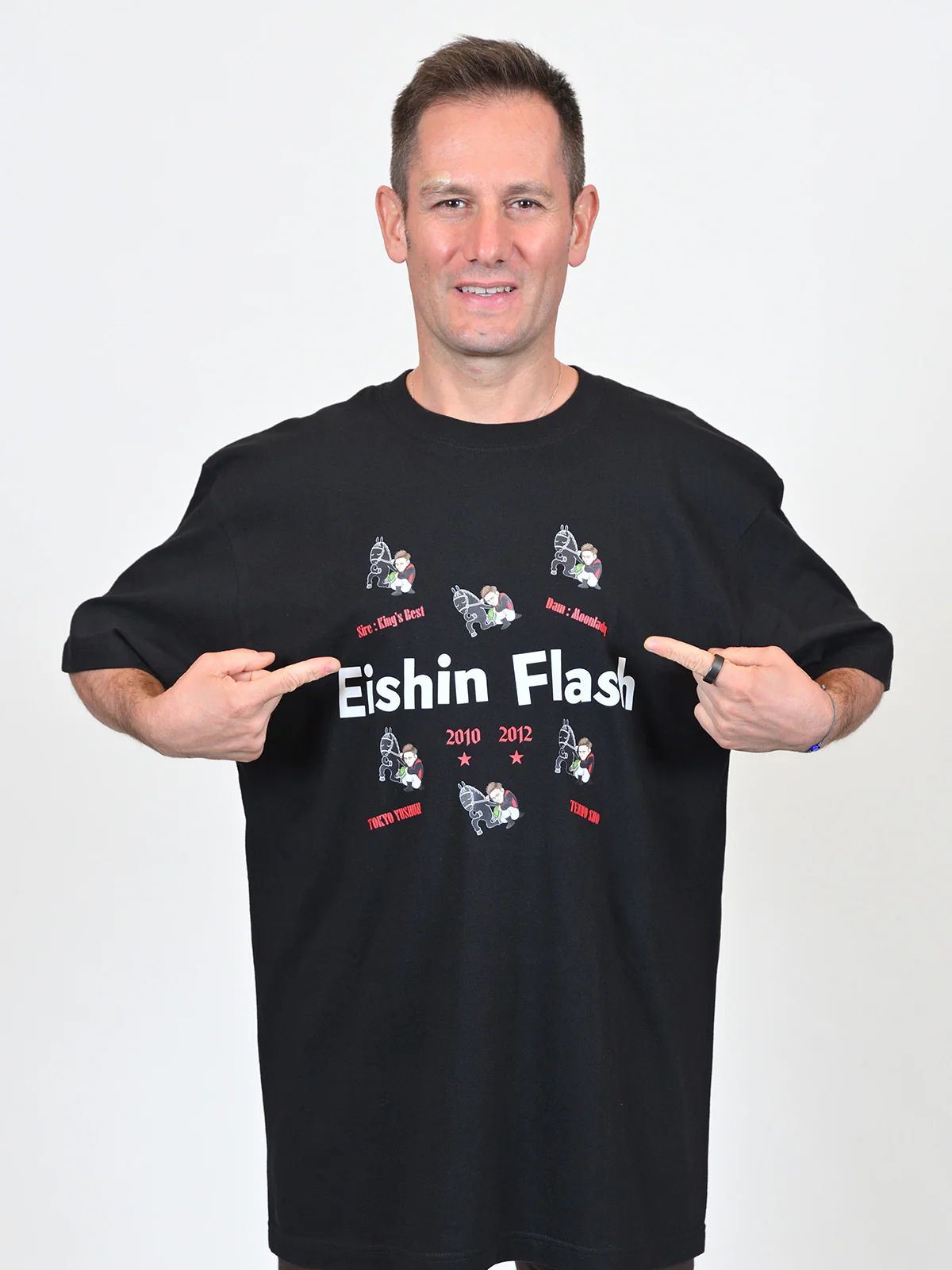 エイシンフラッシュ・TシャツA(黒) - Image 3