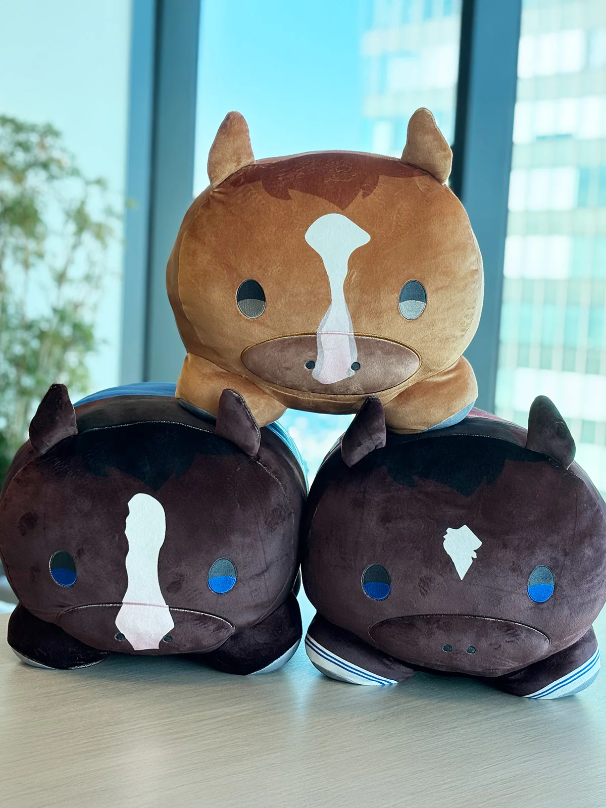 イクイノックス・もちもちぬいぐるみクッション - Image 5