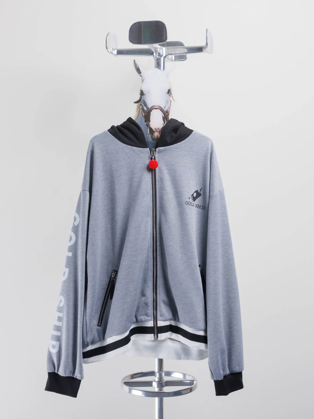 ゴールドシップ・特製ハンガー - Image 2