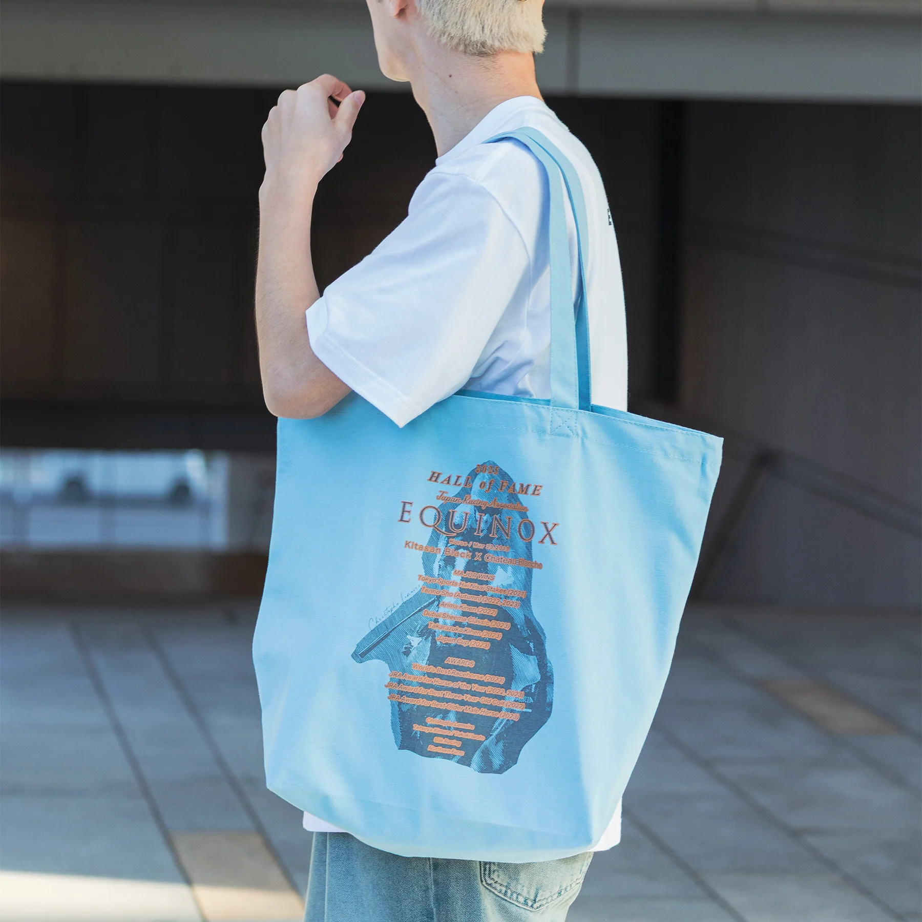 【HORSE GOODS net】イクイノックス顕彰馬選定記念 トートバッグ(青) - Image 3