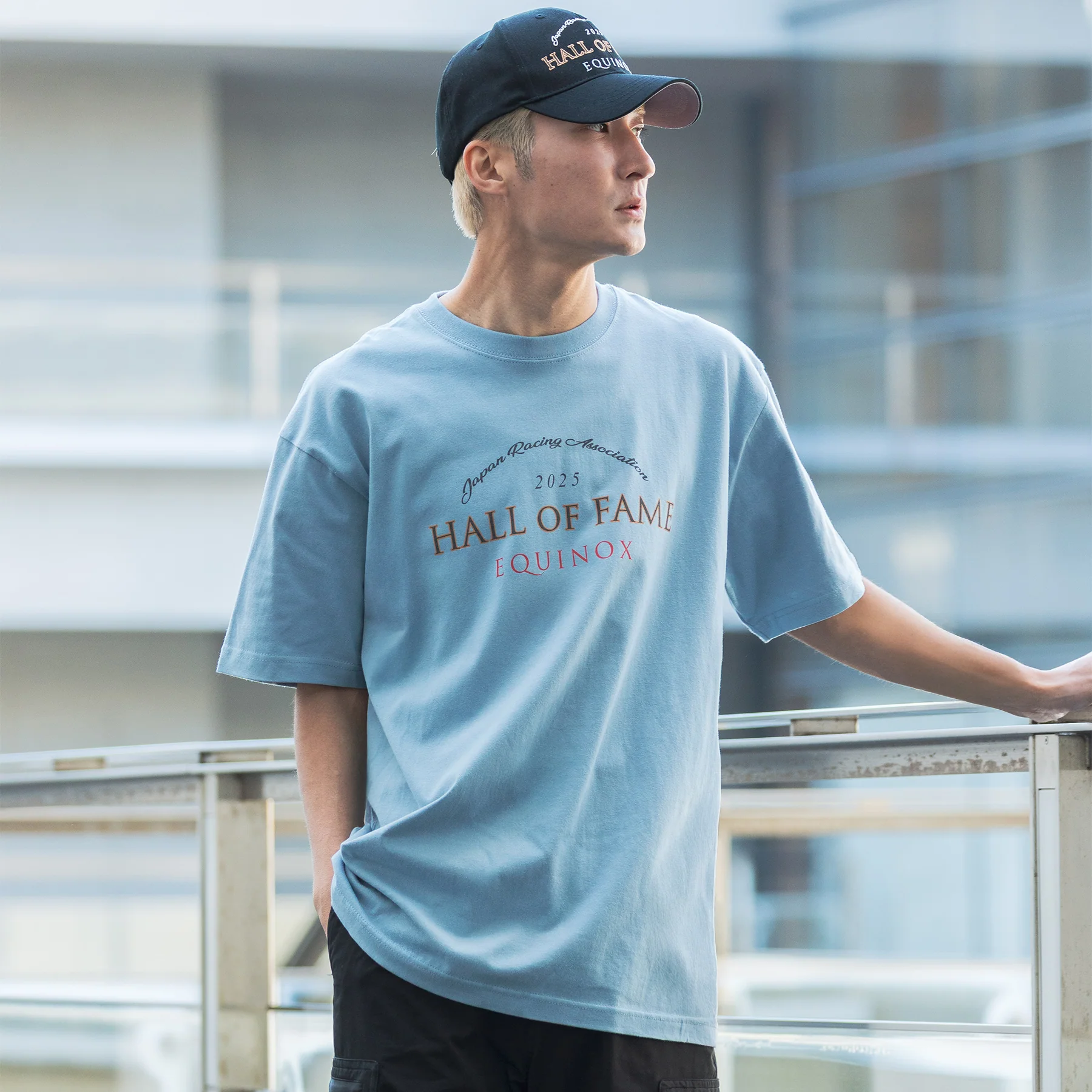 【HORSE GOODS net】イクイノックス顕彰馬選定記念 TシャツB(青) - Image 4