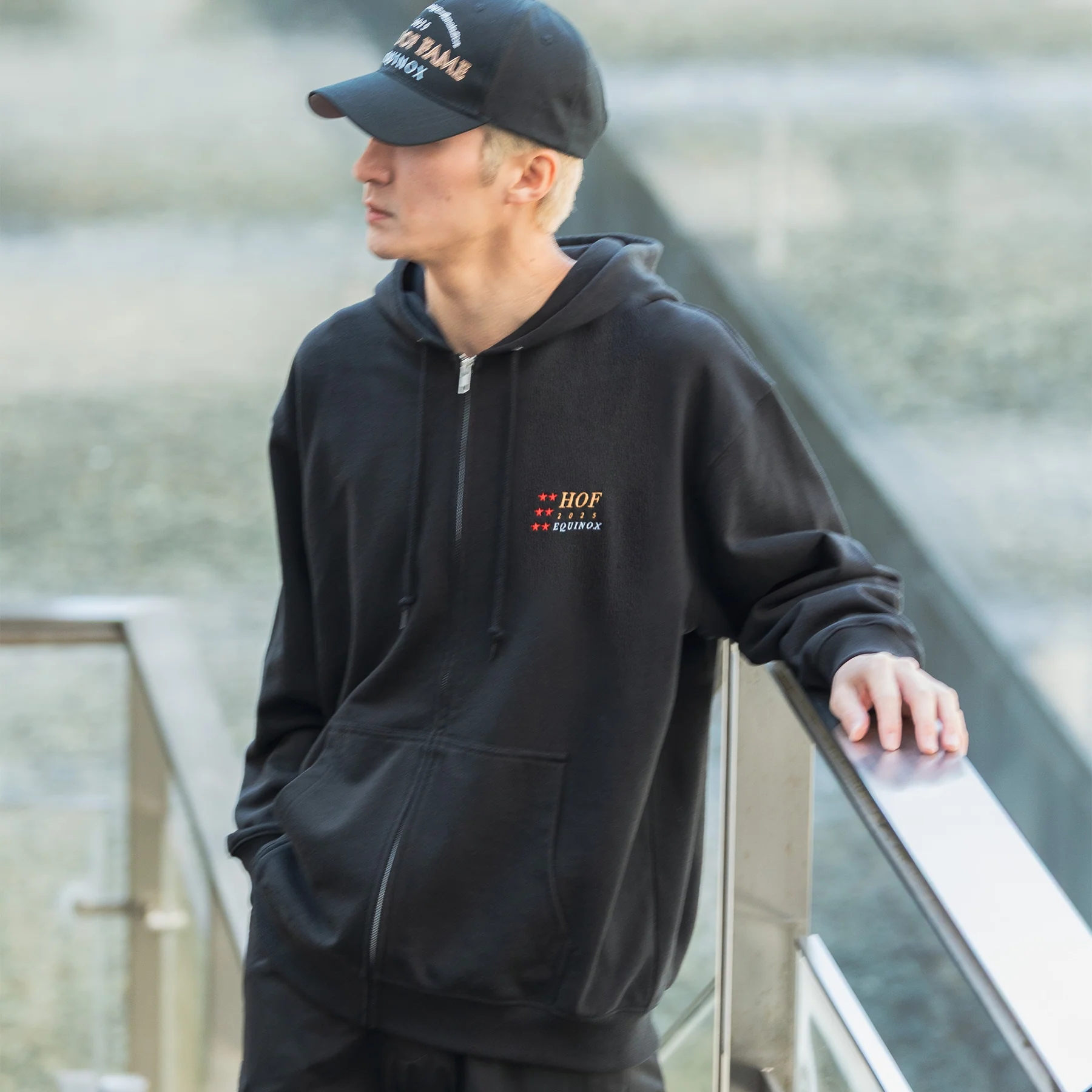 【HORSE GOODS net】イクイノックス顕彰馬選定記念 ジップアップパーカー - Image 4
