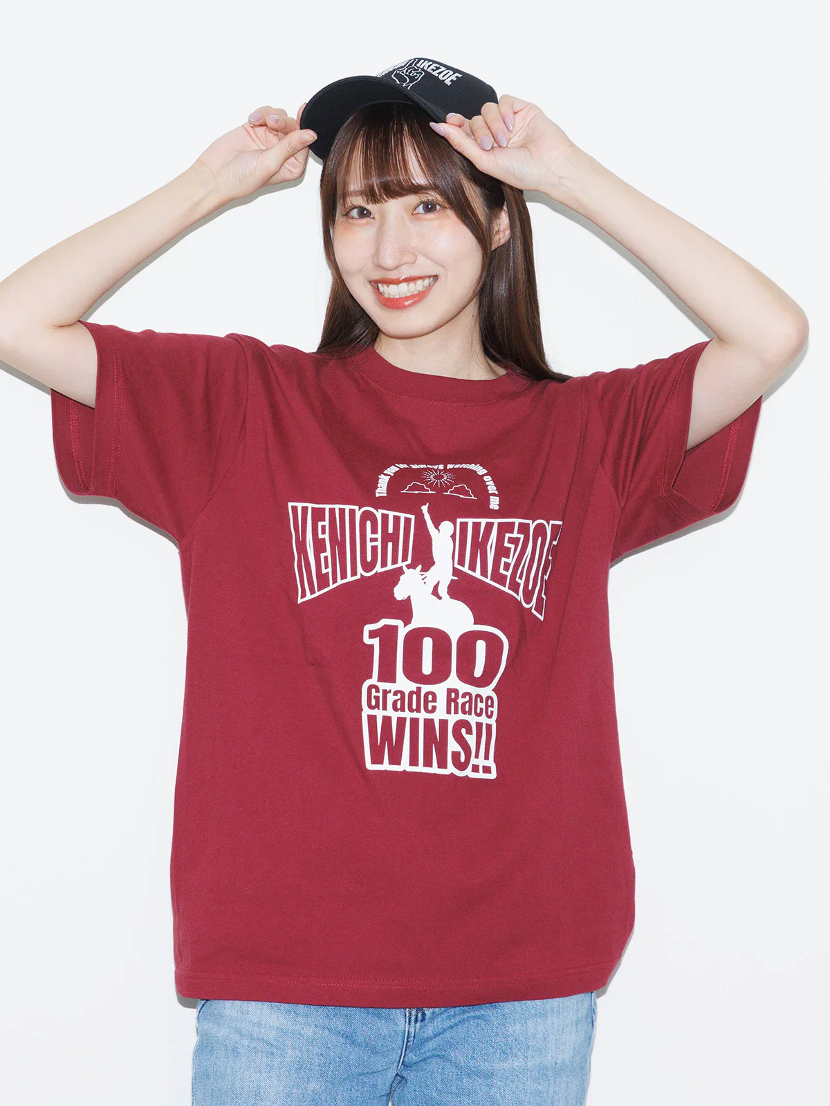 池添謙一騎手重賞100勝メモリアル・Tシャツ(バーガンディ) - Image 6