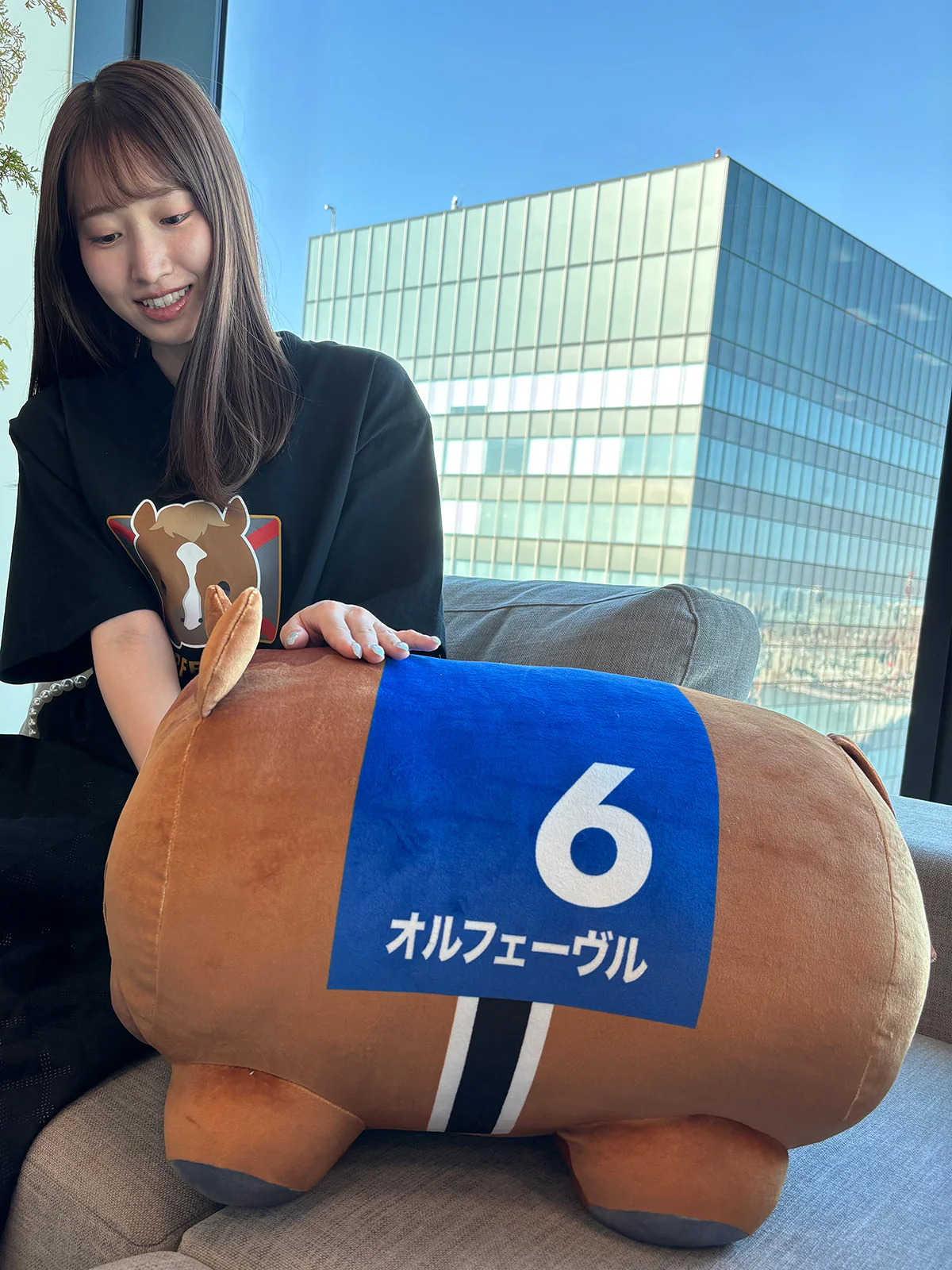 オルフェーヴル・もちもちぬいぐるみクッション - Image 4