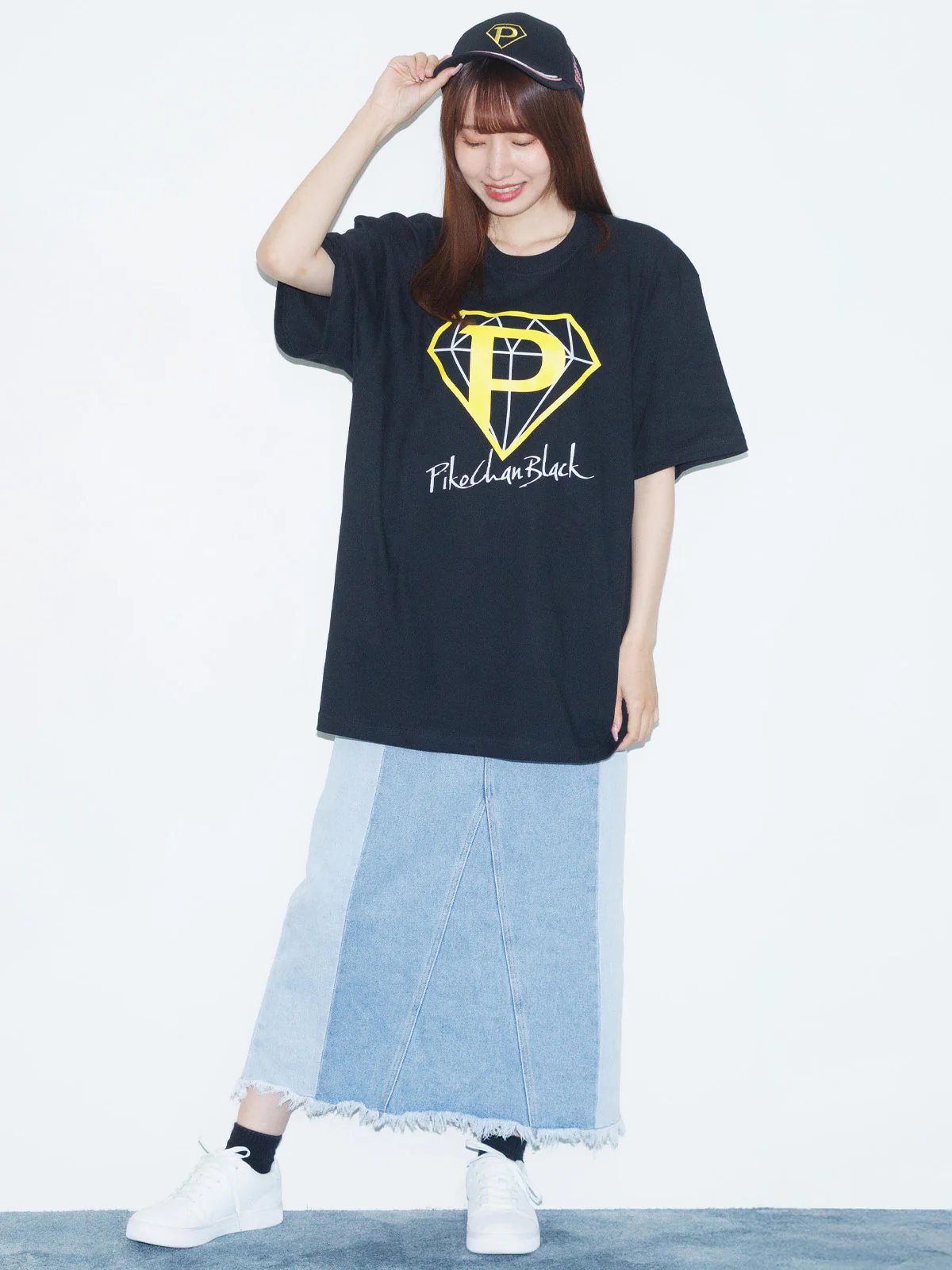 ピコチャンブラック・Tシャツ - Image 3