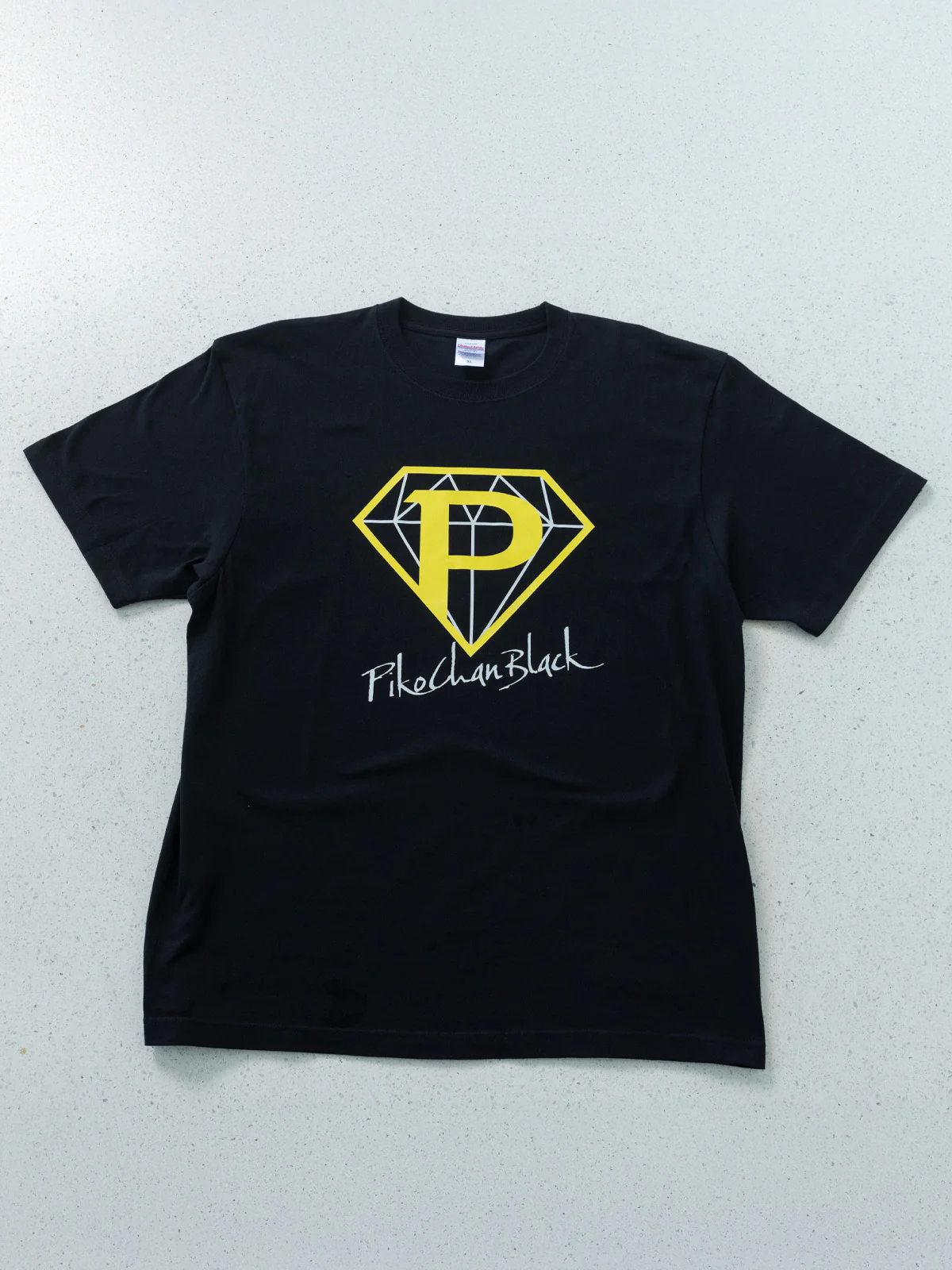 ピコチャンブラック・Tシャツ - Image 4