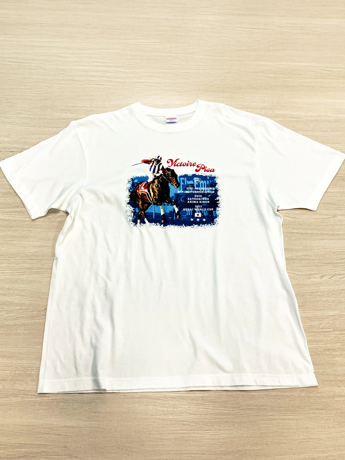 ヴィクトワールピサ・Tシャツ(白) - Image 4