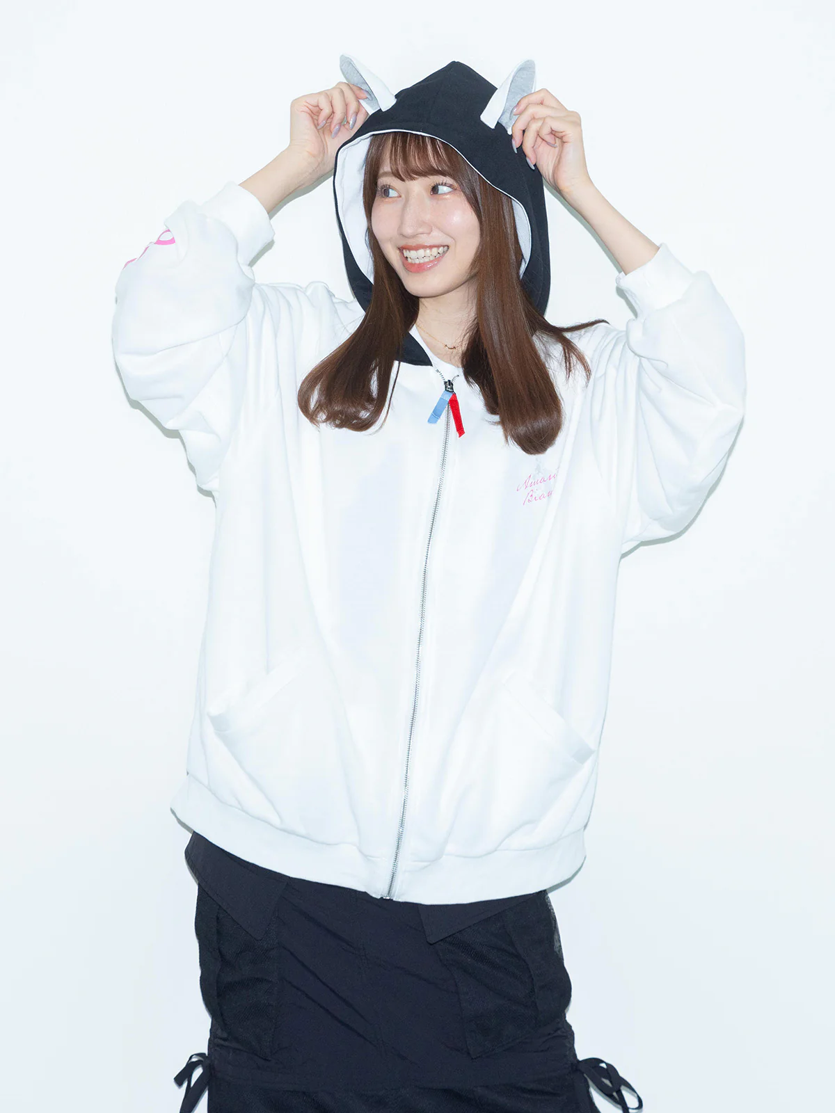 アマンテビアンコの馬耳パーカー【シルク×netkeiba】 - Image 5