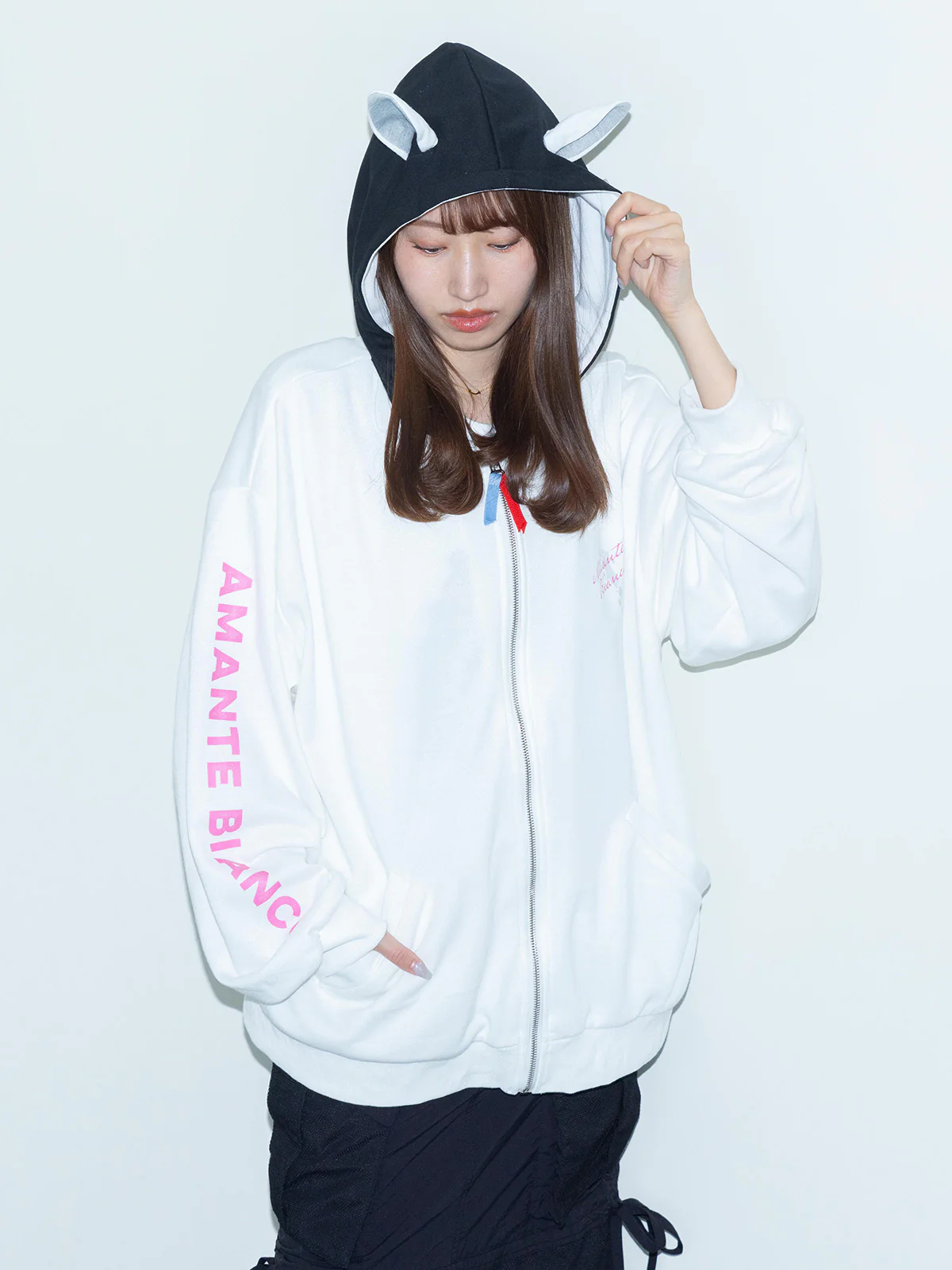 アマンテビアンコの馬耳パーカー【シルク×netkeiba】 - Image 9