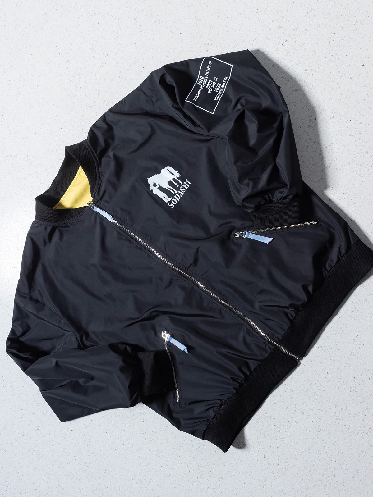 ソダシ・勝負服リバーシブルブルゾン(黒) - Image 9
