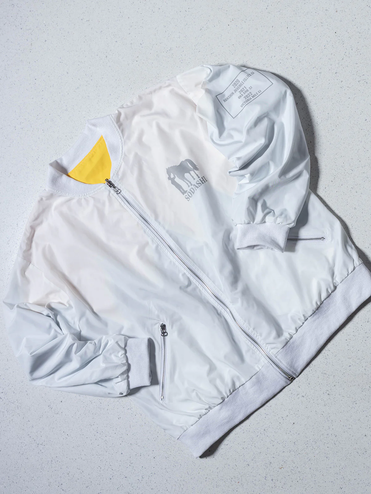 ソダシ・勝負服リバーシブルブルゾン(白) - Image 8