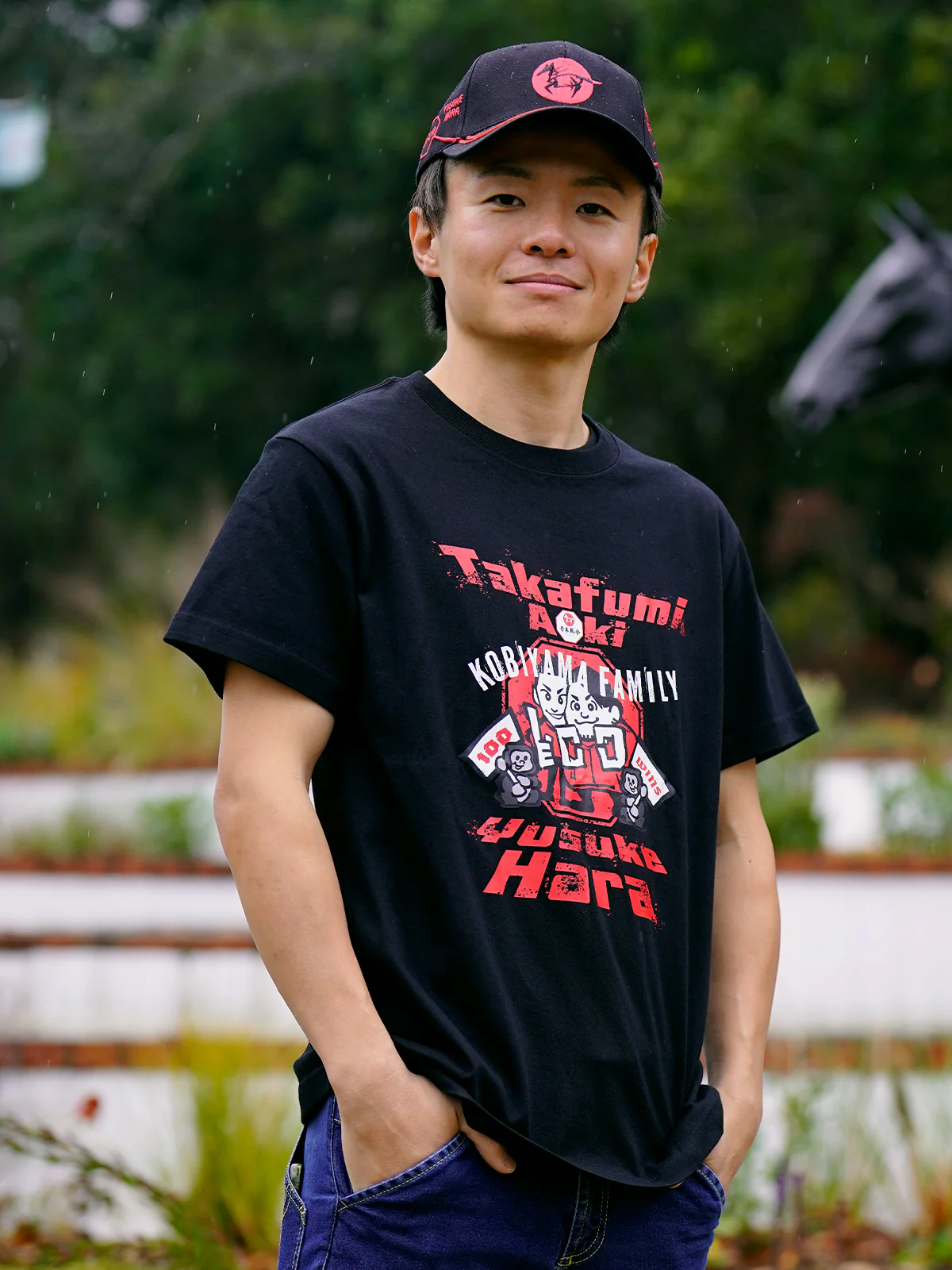 青木孝文厩舎&原優介騎手100勝メモリアル・Tシャツ - Image 3