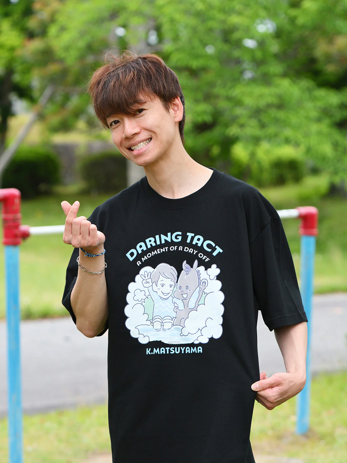 デアリングタクト・Tシャツ(黒) - Image 4