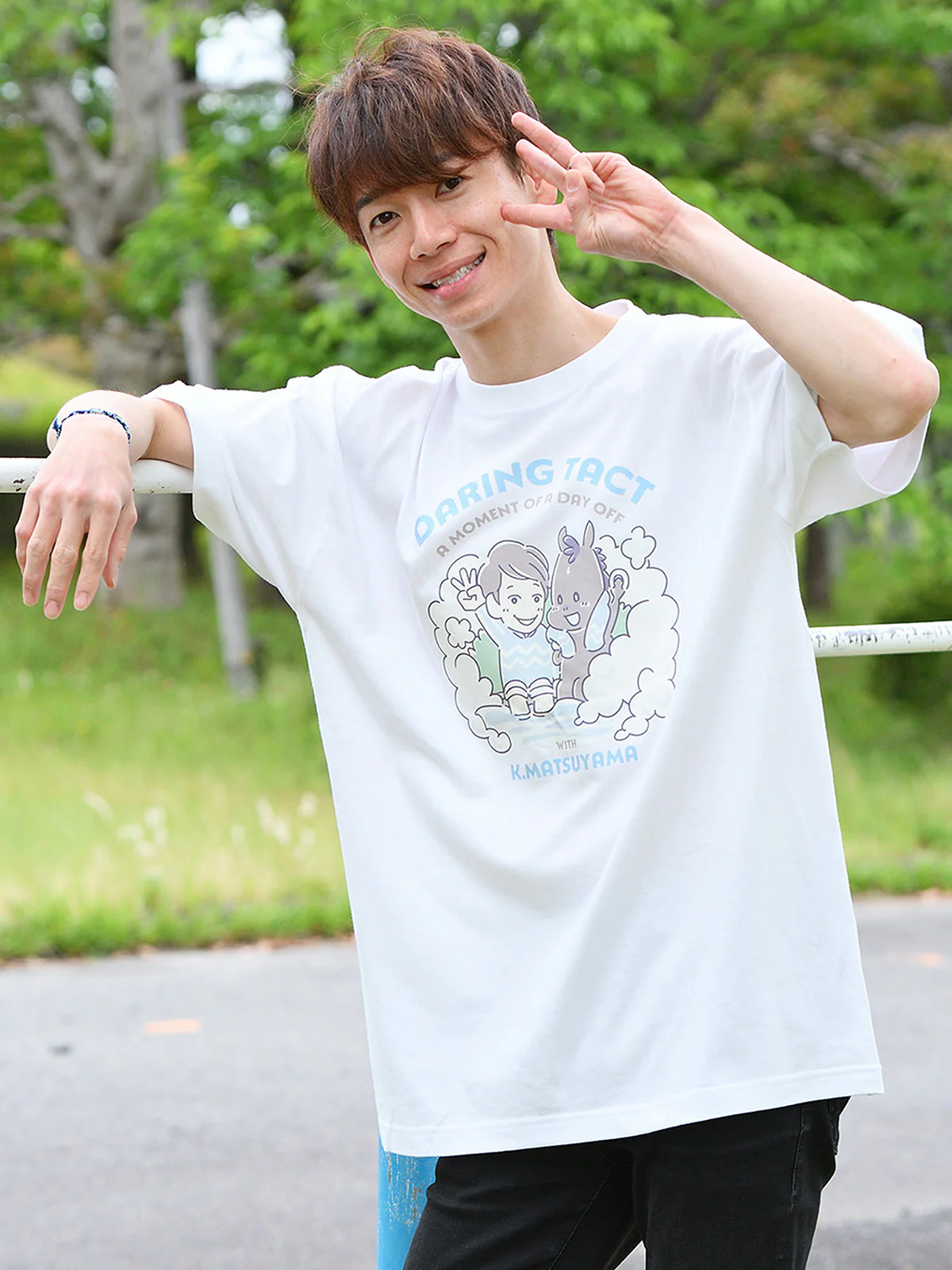 デアリングタクト・Tシャツ(白)