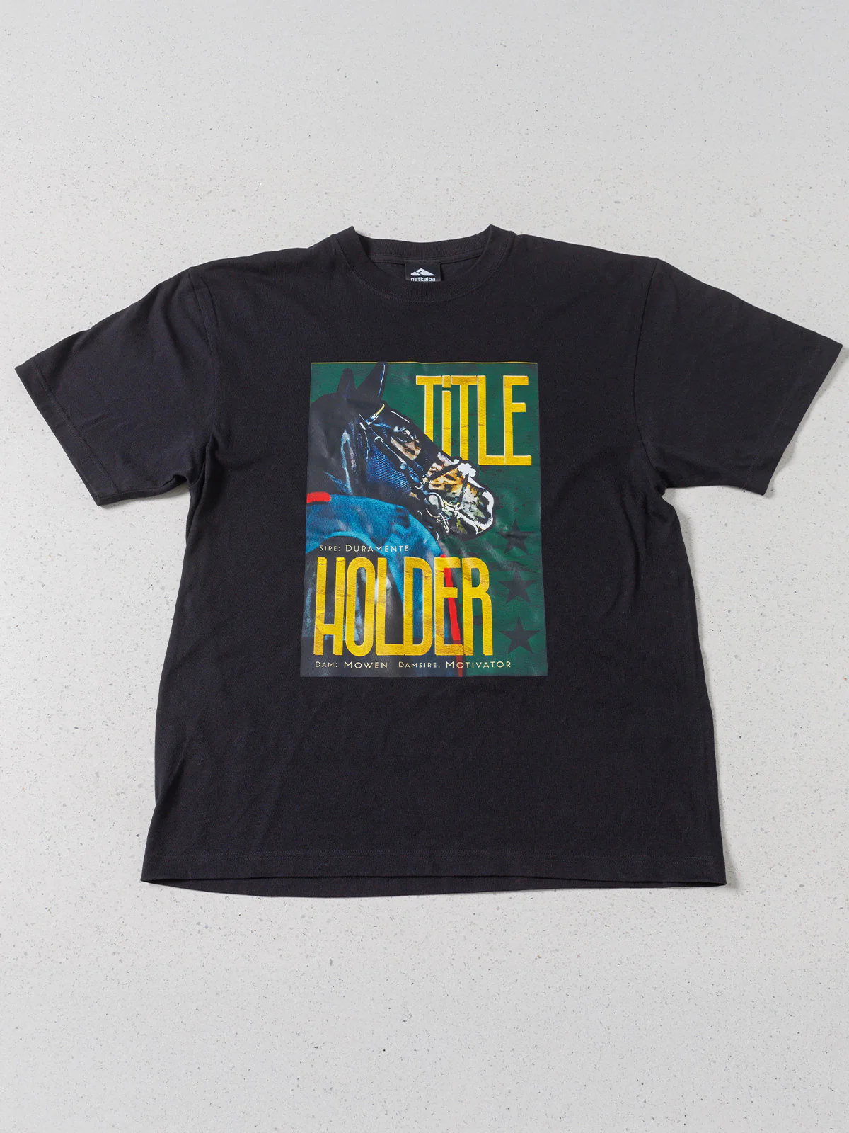 タイトルホルダー・ポートレートTシャツ - Image 4
