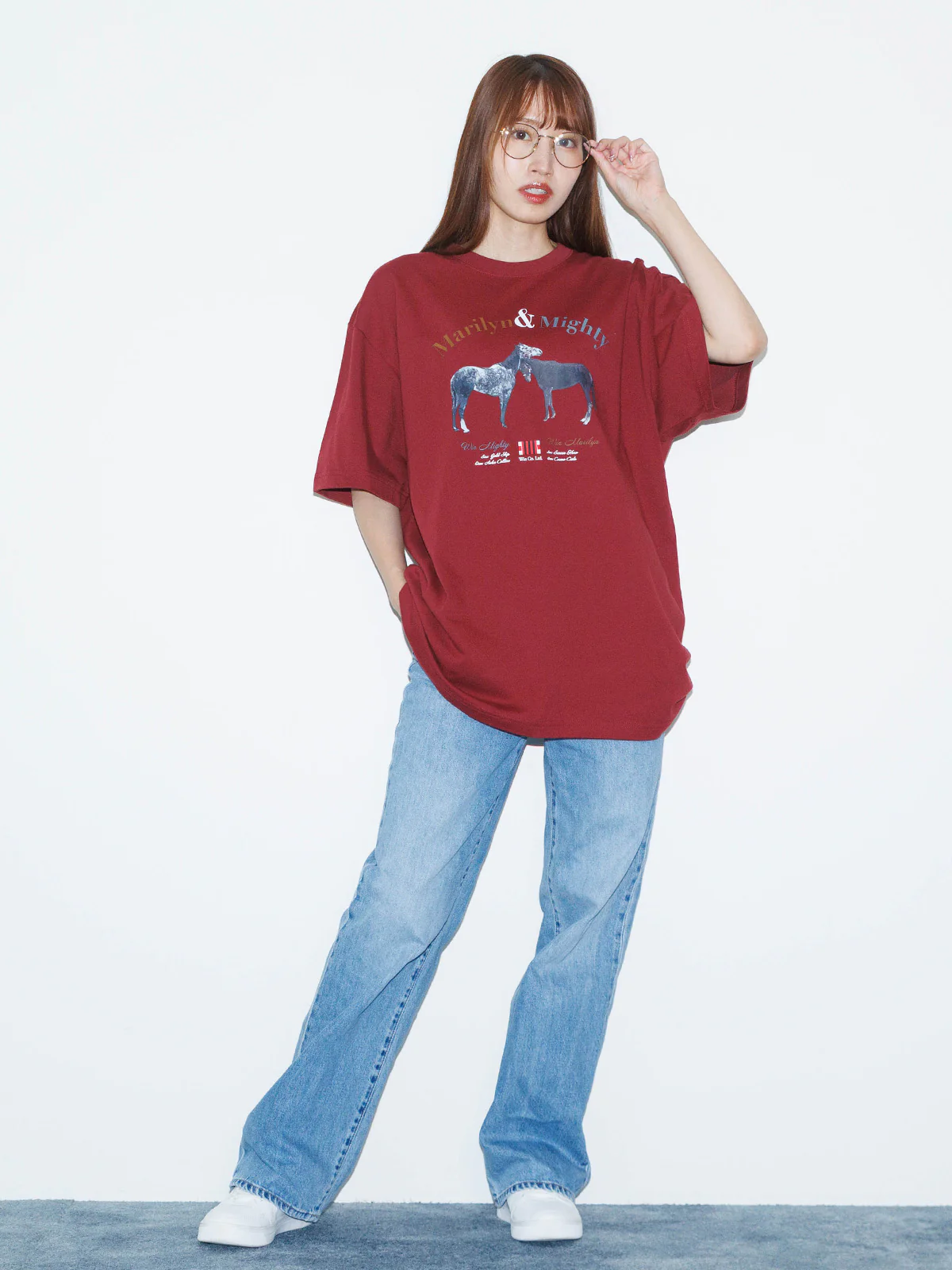 ウインマリリン&ウインマイティー・Tシャツ(バーガンディ) - Image 2